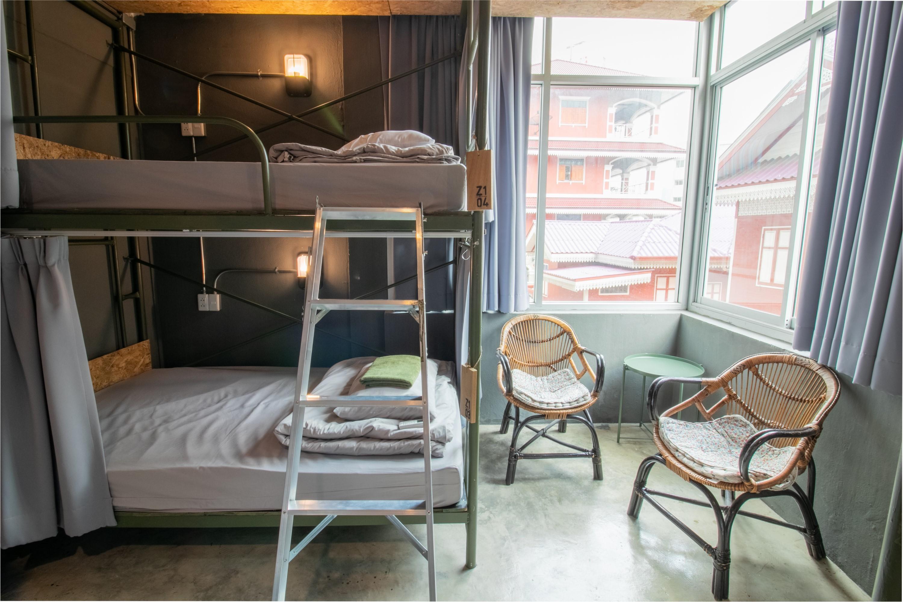Zhelter'Bkk Pansiyon Bangkok Dış mekan fotoğraf