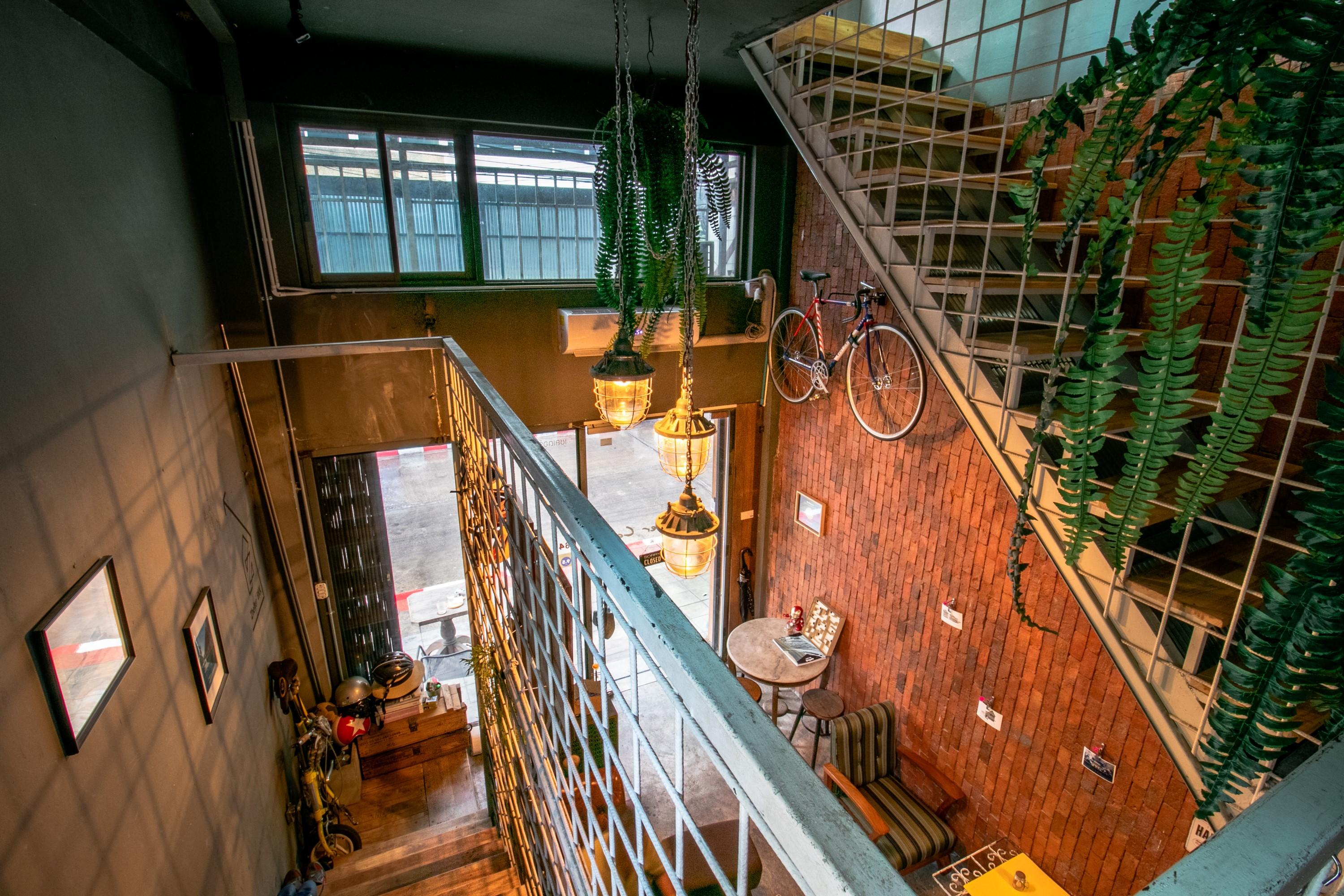 Zhelter'Bkk Pansiyon Bangkok Dış mekan fotoğraf