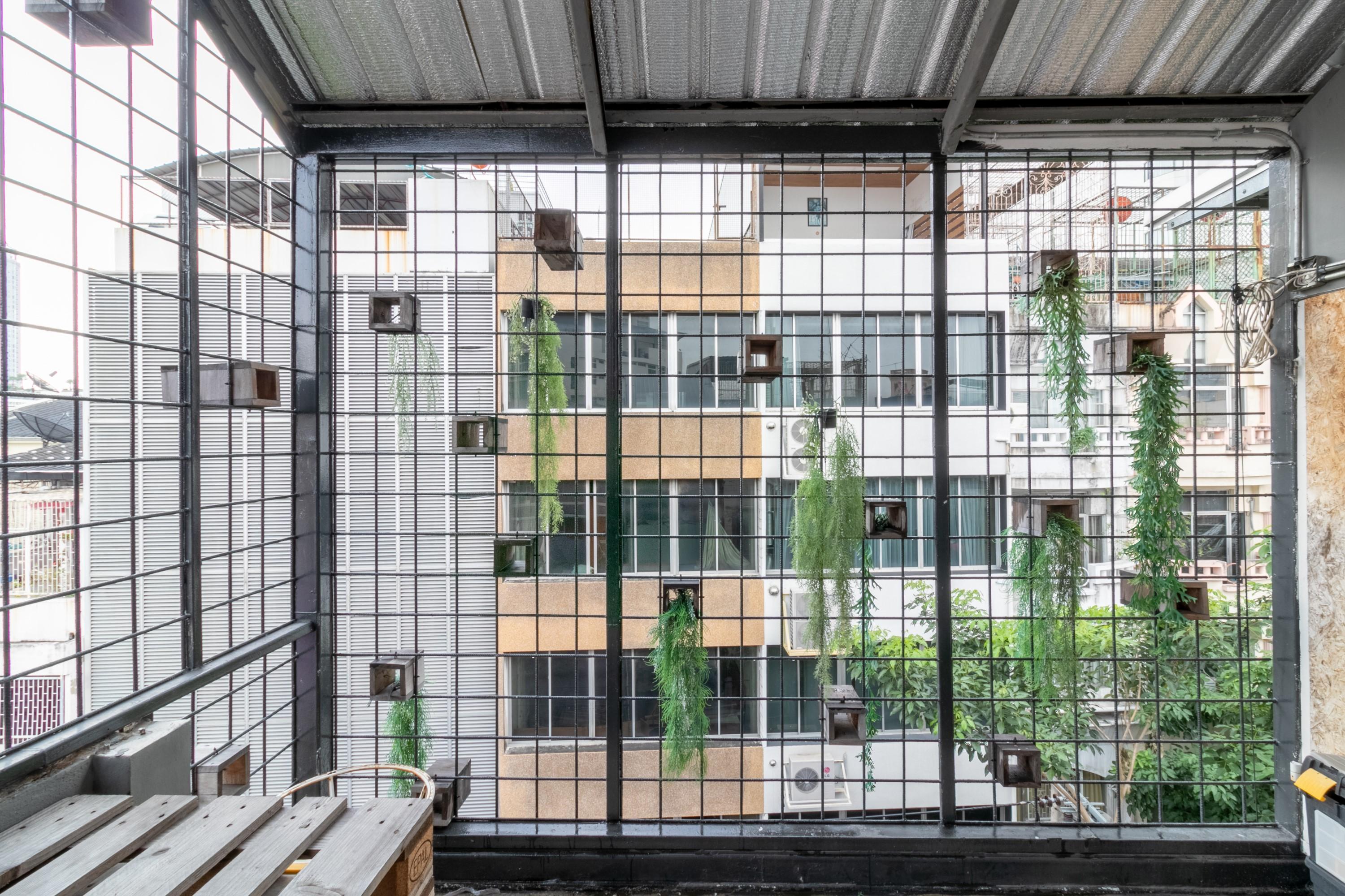 Zhelter'Bkk Pansiyon Bangkok Dış mekan fotoğraf